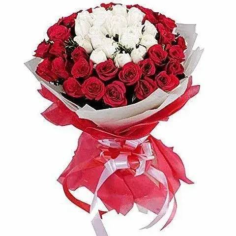 Send 71 red and white roses luxury bouquet same day delivery from Athens flower shop.
